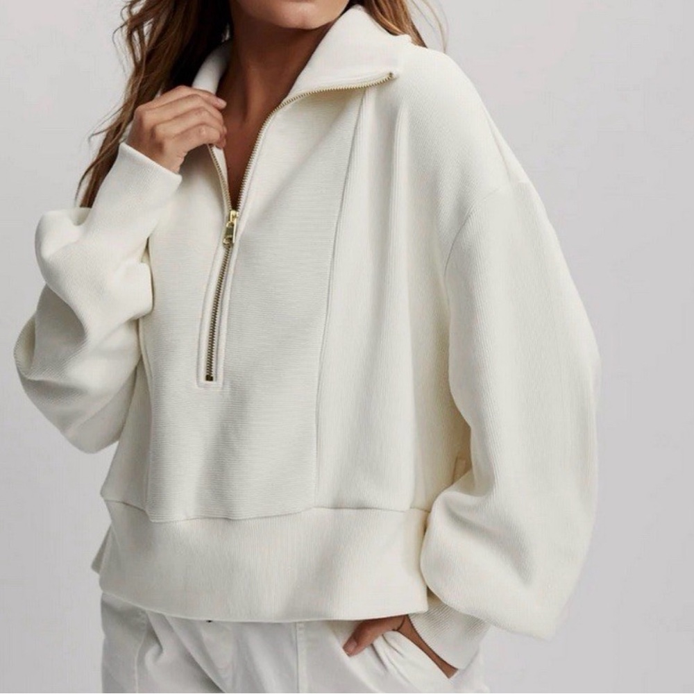 Varley Cream Half-Zip Sweatshirt